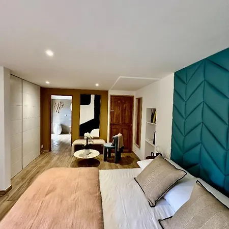 Les Bergeries De פיגארי