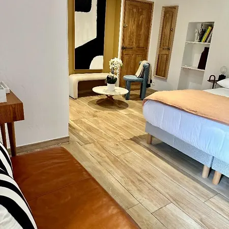 Hotel Les Bergeries De Figari (Corsica)