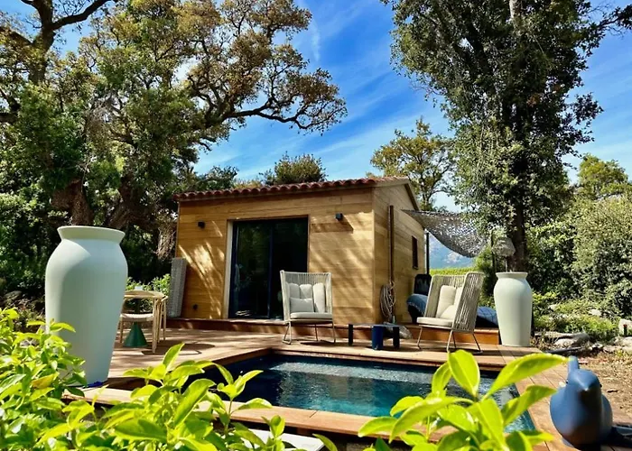 Hotel Les Bergeries De *